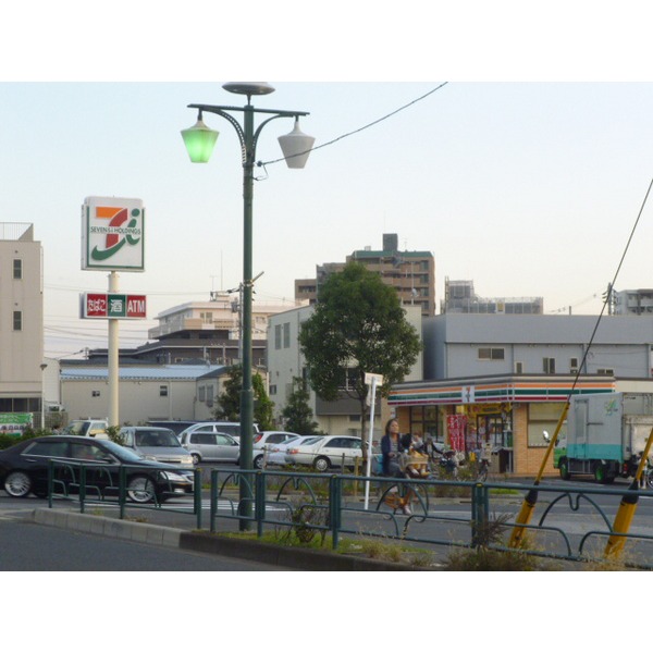 Convenience store. Seven-Eleven Edogawa Shinozaki-cho 2-chome up (convenience store) 121m