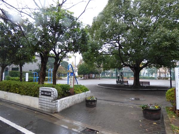 park. 528m to Matsushima 2-chome Park