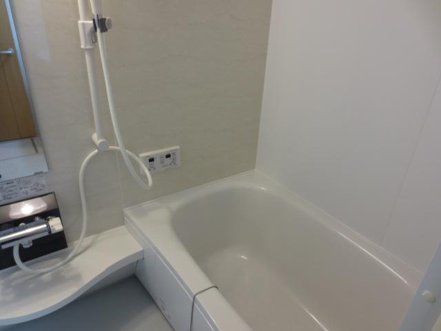 Bath. Reheating with bathroom