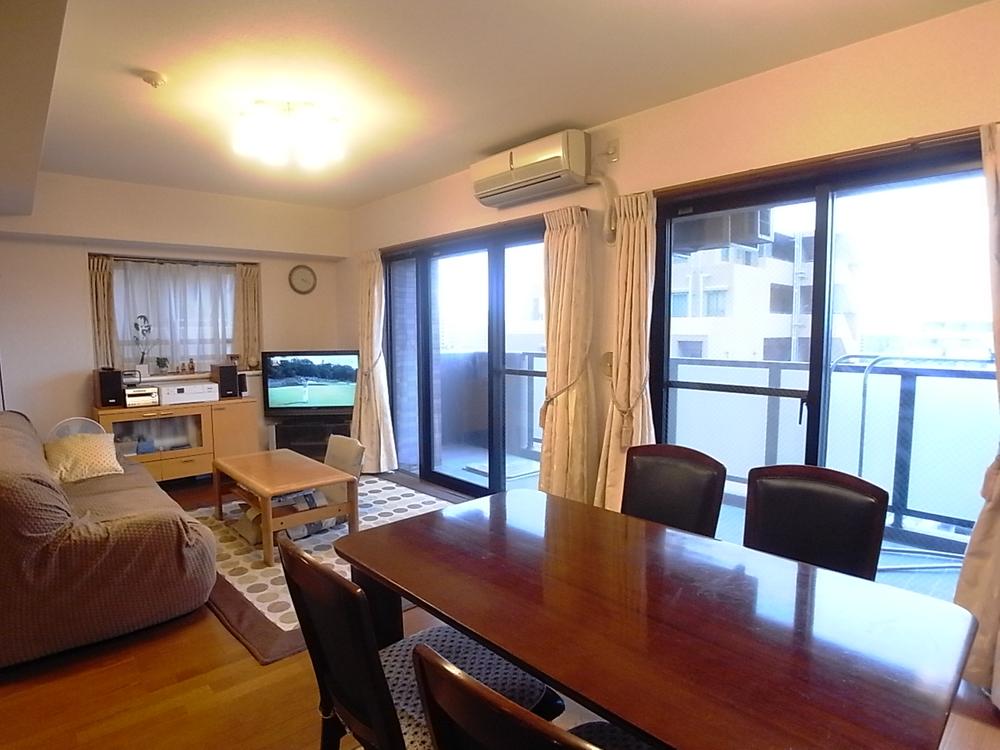 Living. Good LDK view 9 floor