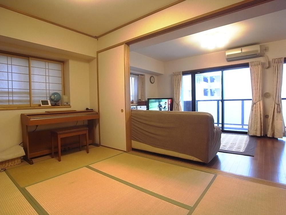 Non-living room. Japanese style room