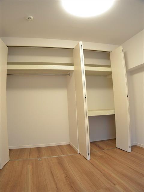 Non-living room. Plenty of storage