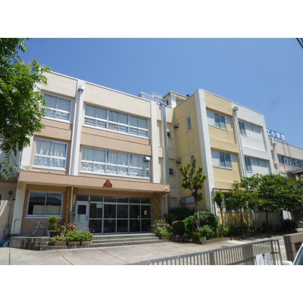 Primary school. 501m Ichinoe elementary school to Edogawa Ward Ichinoe Elementary School