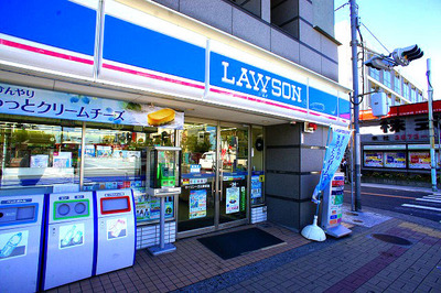 Convenience store. Lawson Ichinoe 7-chome up (convenience store) 426m