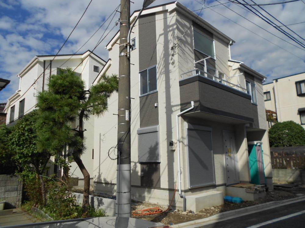 Local appearance photo. It became nearing completion. Since the rooms are finished, Tours are available.