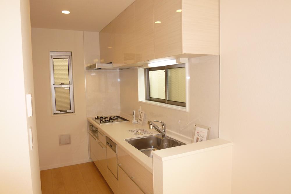 Same specifications photo (kitchen). Same specifications