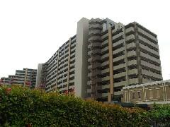 Local appearance photo.  [Mansion appearance] Entrance is the hall side of the appearance.