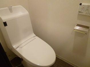 Toilet. ~ Already the new interior renovation ~