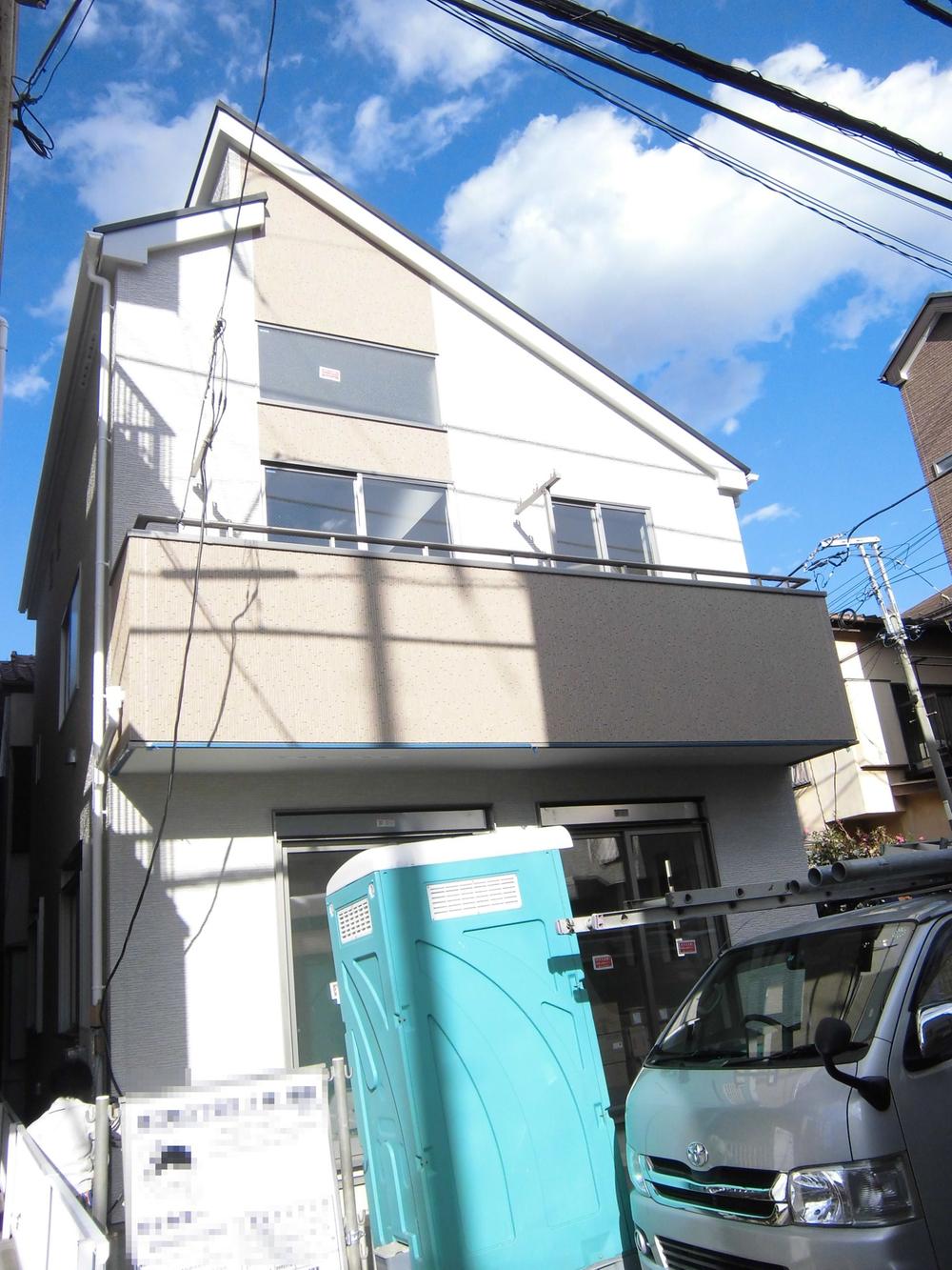 Local appearance photo. This appearance