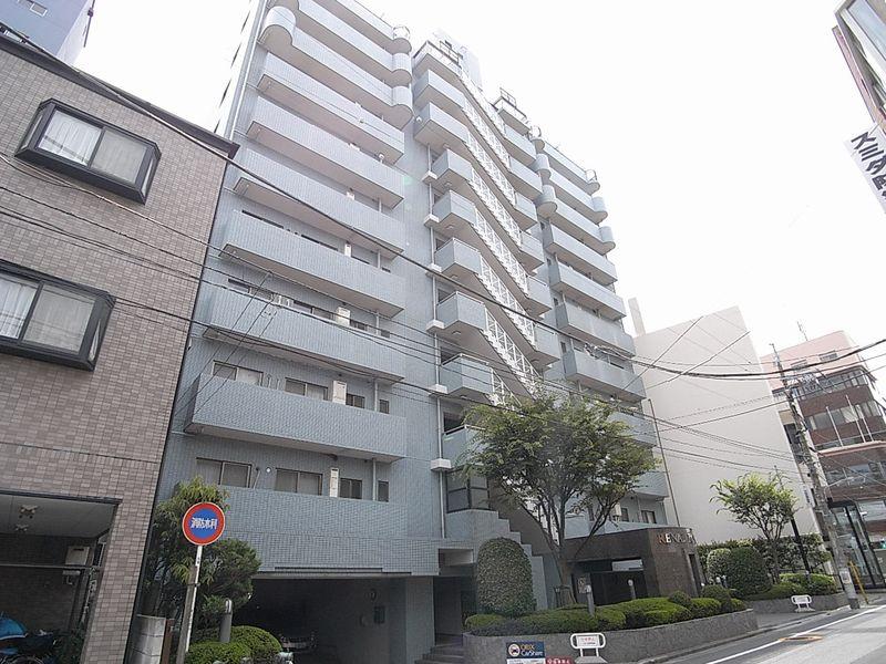 Local appearance photo. July 2013 shooting