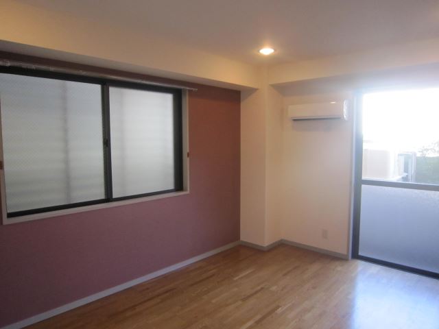 Living and room. Accent of wine Red Cross