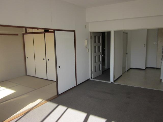 Living. Indoor (11 May 2013) Shooting