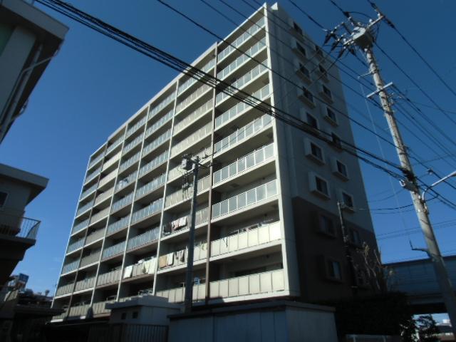 Local appearance photo. Local (12 May 2013) Shooting. It is tiled exterior design.