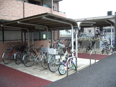 Other common areas. There bicycle Covered shelter