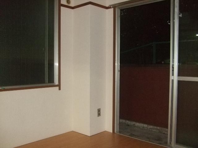 Other room space. Western-style 3