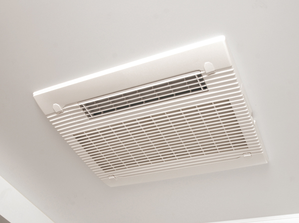 Bathing-wash room.  [Electric bathroom ventilation drying heater] Also to dry out the laundry in the rain of the day or night. Cool breeze ・ Summer and winter in the warm air function, You can comfortably bathe.