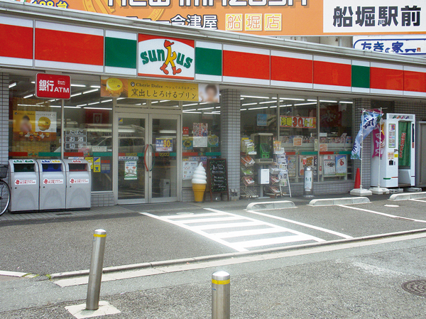 Surrounding environment. Thanks Funabori store (about 30m / 1-minute walk)