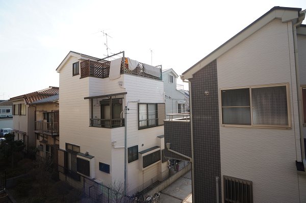 View. South view from the balcony