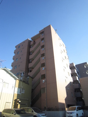 Building appearance. Koiwa Station 6 min. Walk