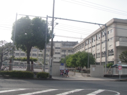 Primary school. 173m to Edogawa Ward sixth Kasai elementary school (elementary school)