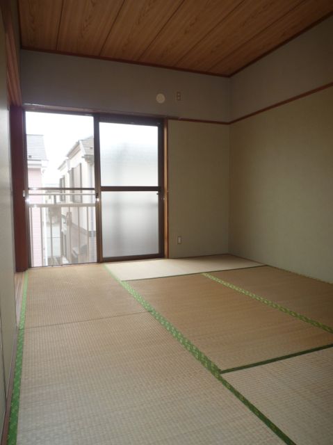 Living and room. room