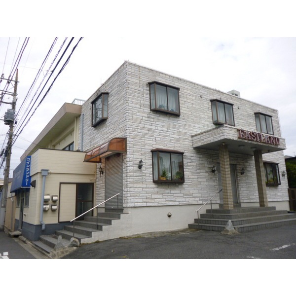 Bath. It is a neighborhood of the public bath!