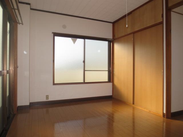 Living and room. Western-style 1