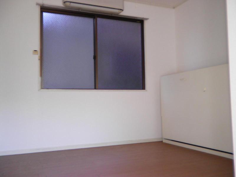 Living and room. Western-style 1