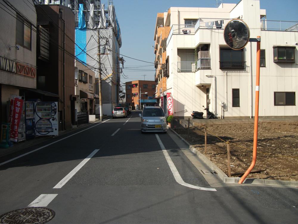 Local appearance photo. 2013 November shooting