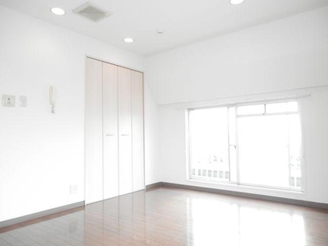 Living and room. room