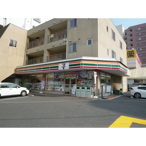 Convenience store. 136m until the Lawson Store 100 Minamikasai store (convenience store)