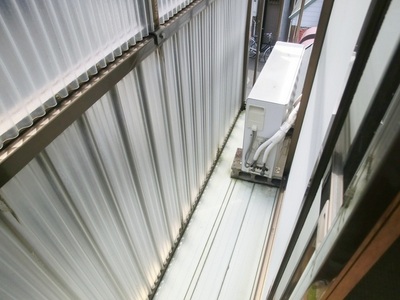 Balcony. Jose also laundry on the balcony