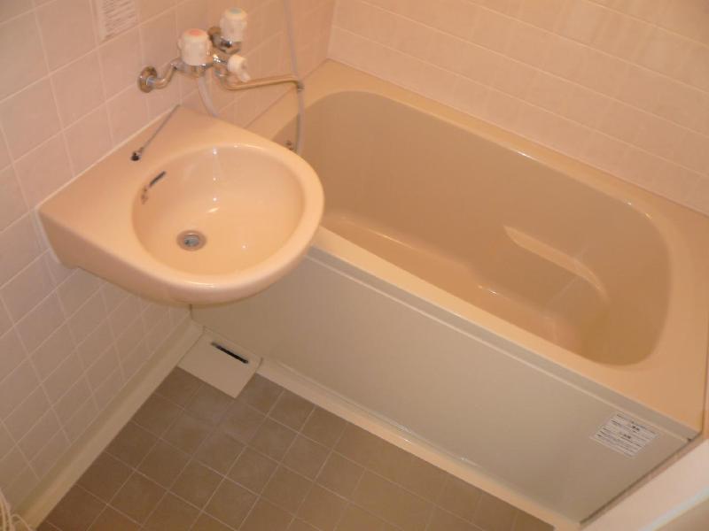 Bath. Bathroom (the same type)