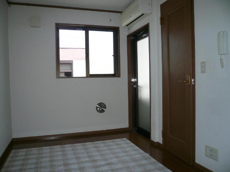 Living and room. Western-style 2 (the same type)