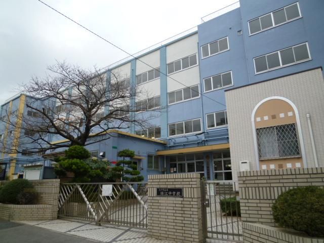 Junior high school. 68m to Edogawa Ward Mizue Junior High School
