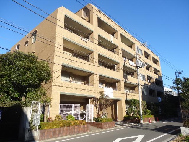 Local appearance photo. Local (12 May 2013) Shooting