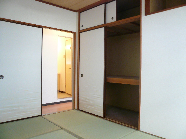 Living and room. Japanese-style room ☆