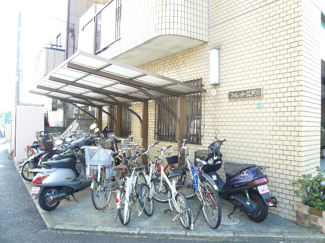 Other common areas. Bicycle-parking space ☆