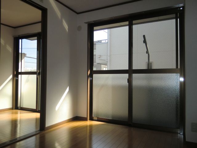 Living and room. room