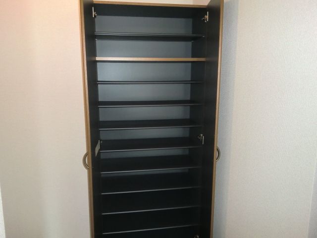 Other room space. Cupboard