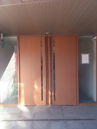 Entrance. entrance / 2013 November shooting