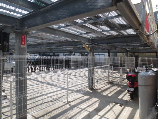 Other. Wide Bike storage