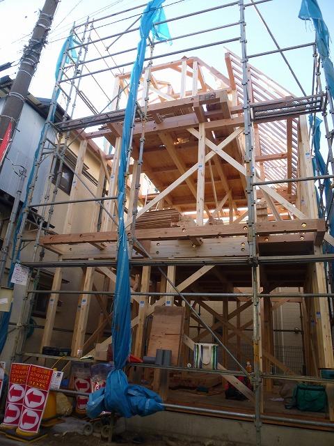 Local appearance photo. Local (11 May 2013) has decided shooting completion of framework