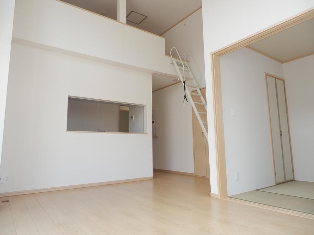 Living. Indoor (July 2013) Shooting