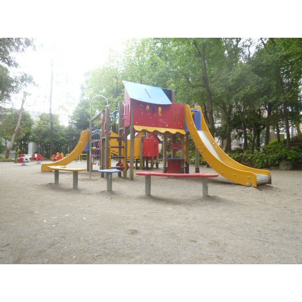 park. Ukita East Park until the (park) 996m