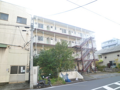 Building appearance. Reinforced concrete apartment