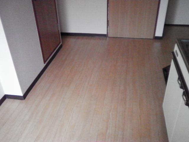 Living and room. Kitchen space 1