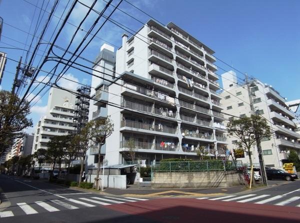 Local appearance photo