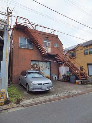 Local land photo. appearance