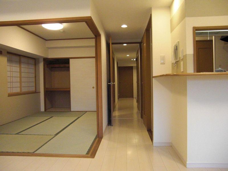 Non-living room. Photo of the room seen from the living room